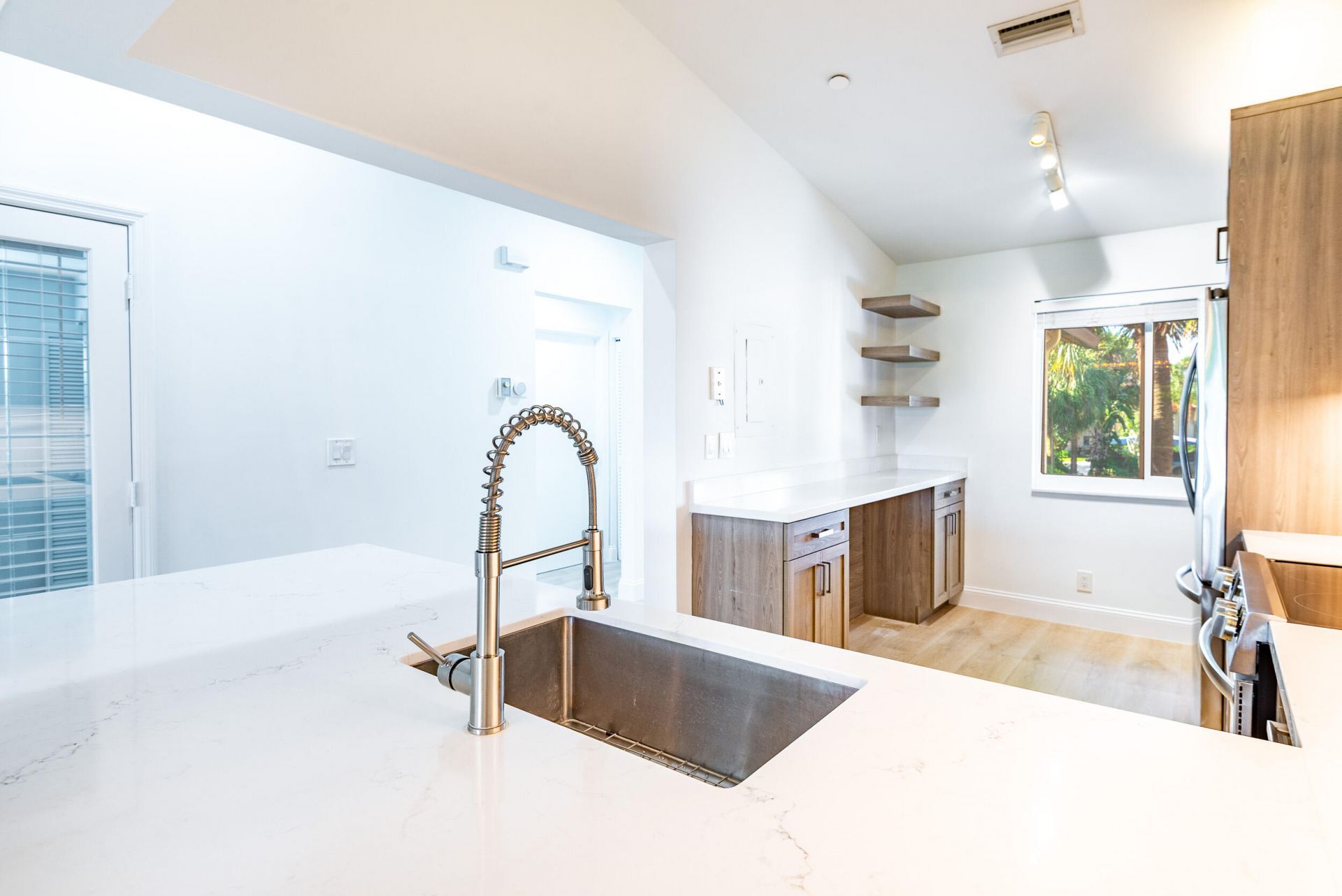 380 NW 67th Street, Unit J204, Boca Raton, FL 33487 Photo