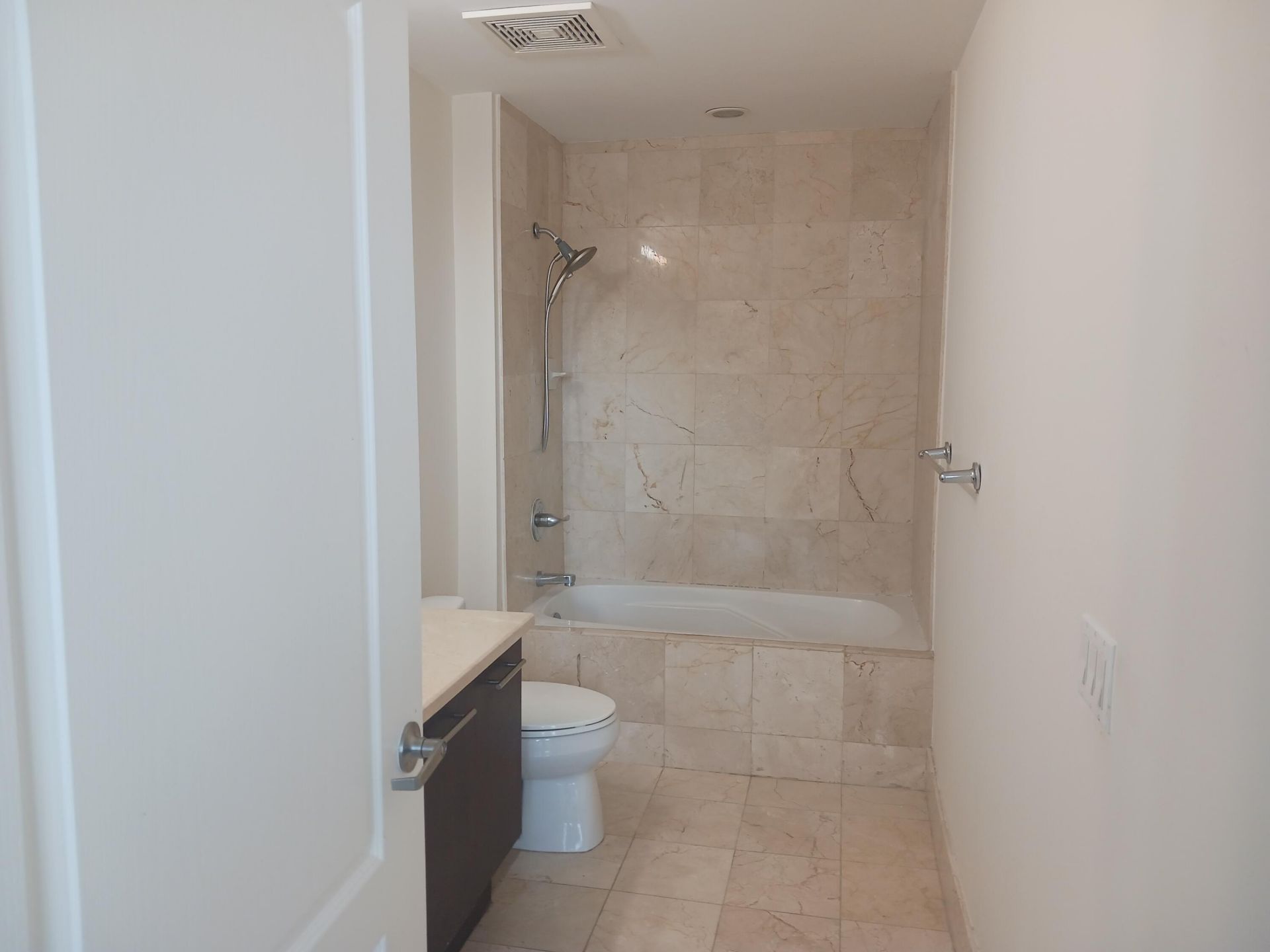 410 Evernia Street, Unit 720, West Palm Beach, FL 33401 Photo