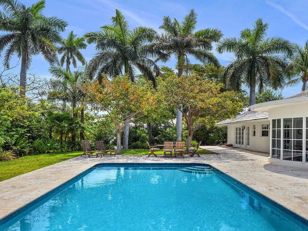 335 Old School Road, Gulf Stream, FL 33483