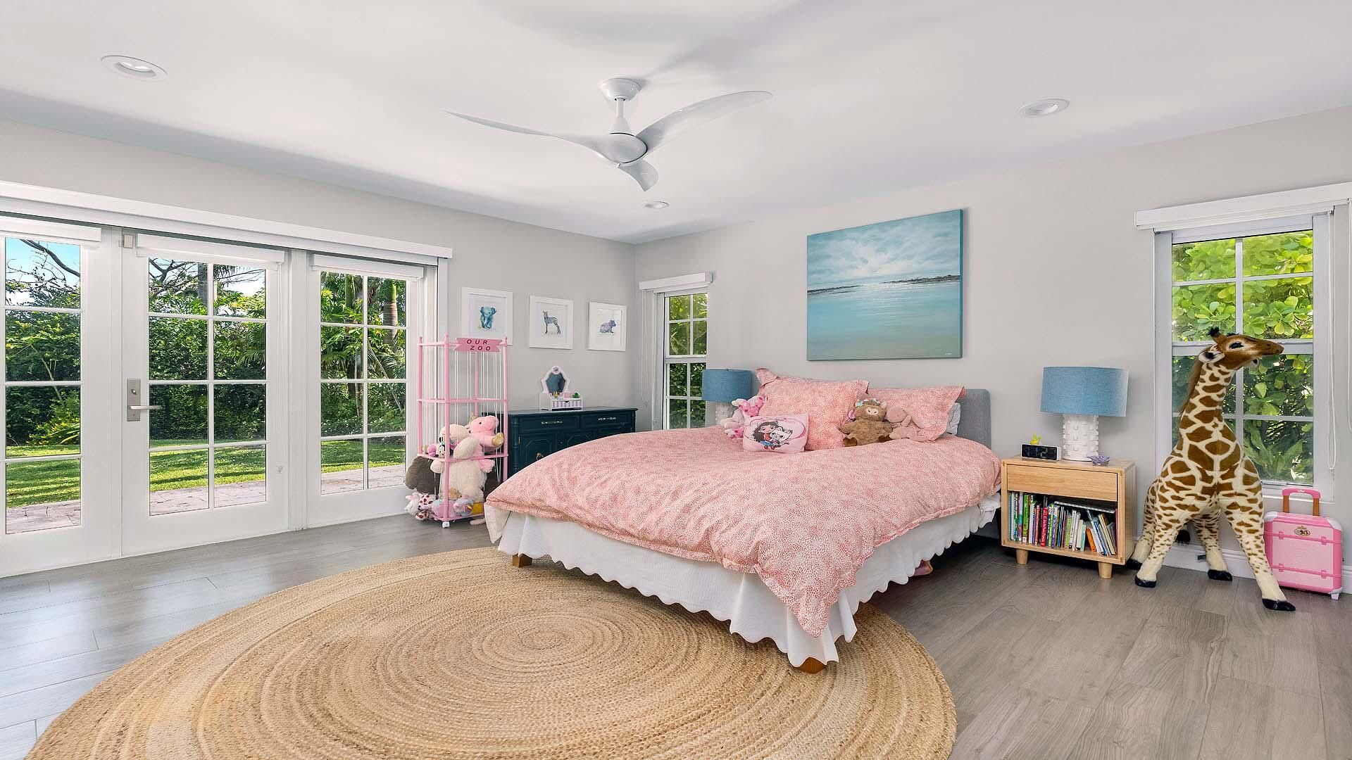 335 Old School Road, Gulf Stream, FL 33483 Photo