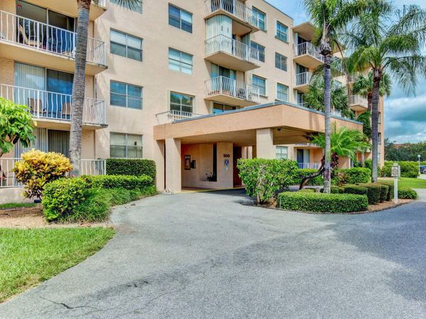 500 Executive Center Drive, Unit 3f, West Palm Beach, FL 33401
