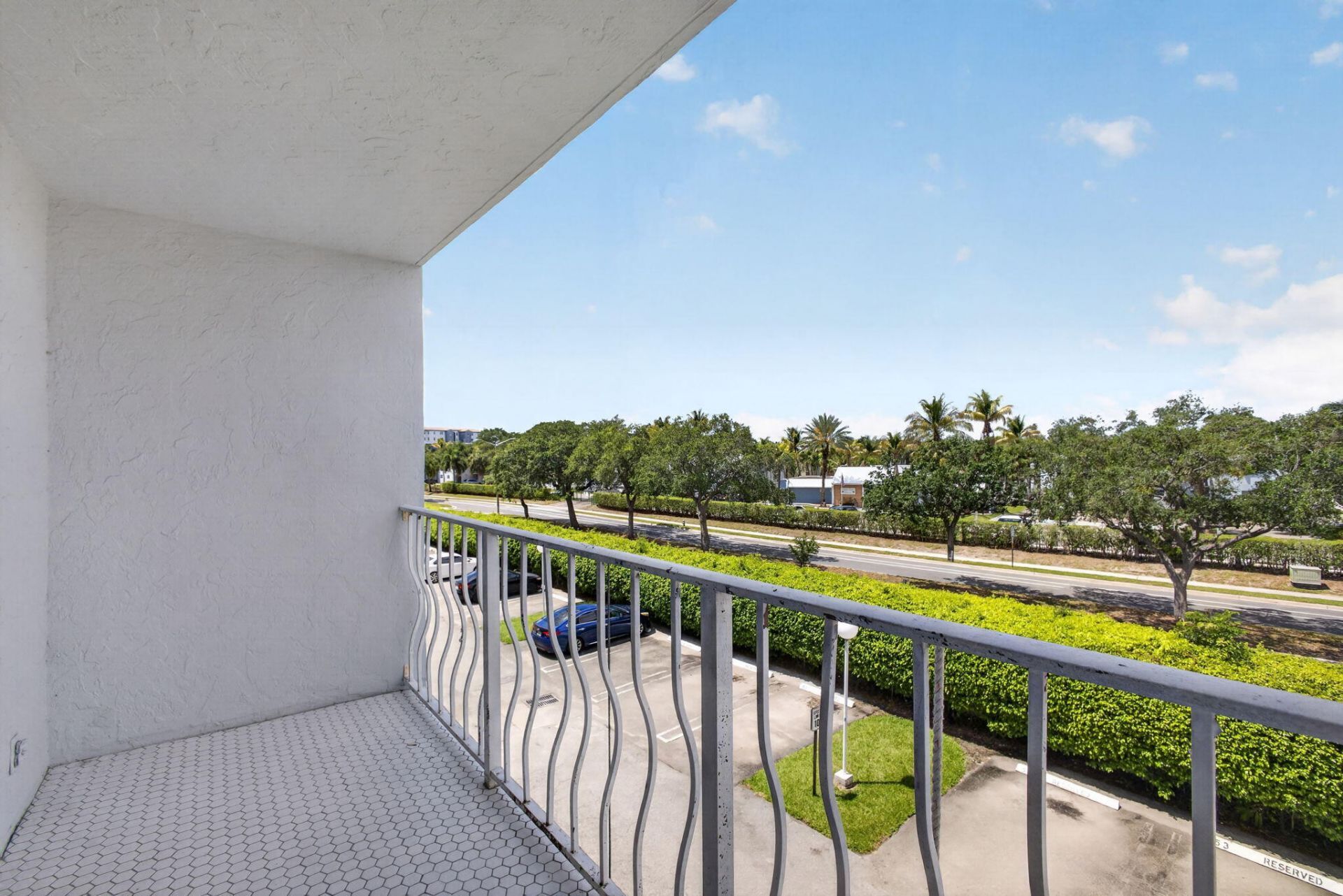 500 Executive Center Drive, Unit 3f, West Palm Beach, FL 33401 Photo
