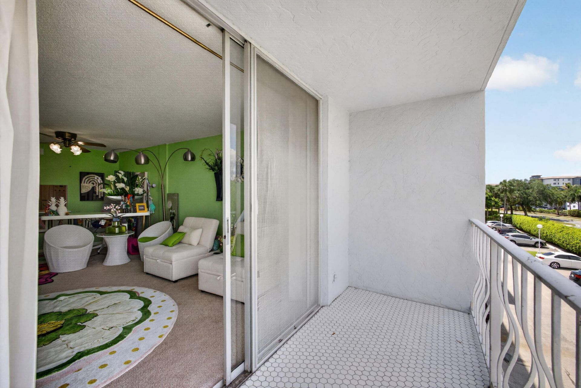 500 Executive Center Drive, Unit 3f, West Palm Beach, FL 33401 Photo