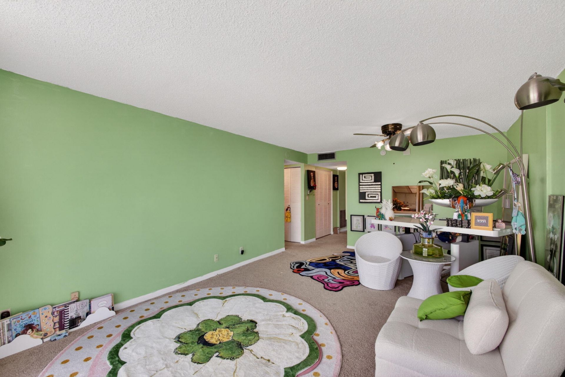 500 Executive Center Drive, Unit 3f, West Palm Beach, FL 33401 Photo