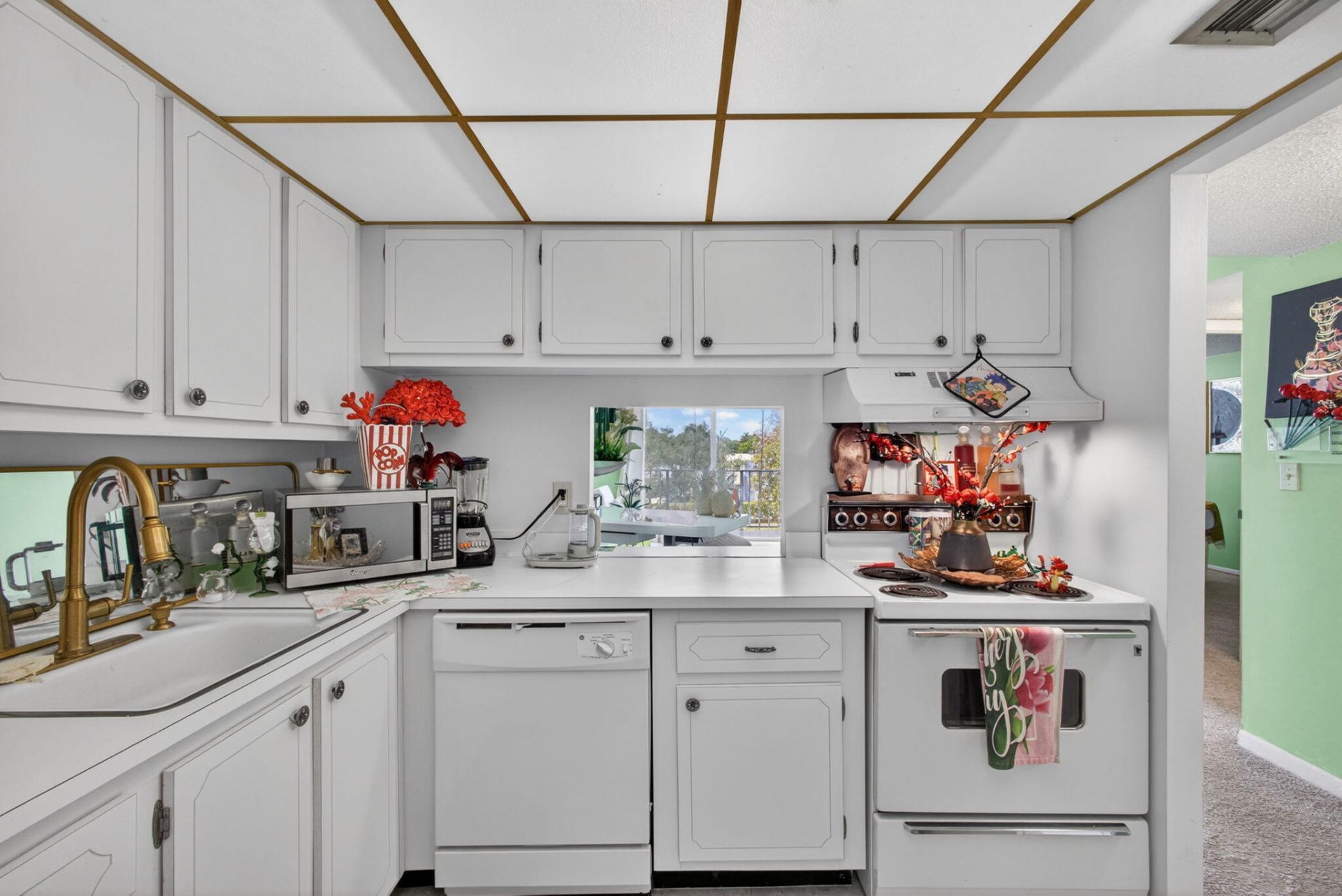 500 Executive Center Drive, Unit 3f, West Palm Beach, FL 33401 Photo