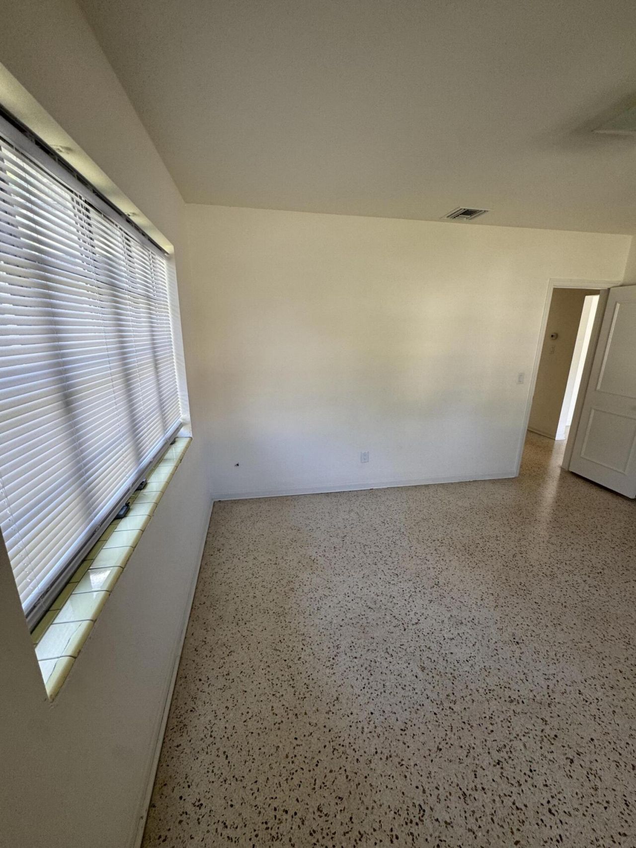 1725 N Lakeside Drive, Lake Worth Beach, FL 33460 Photo