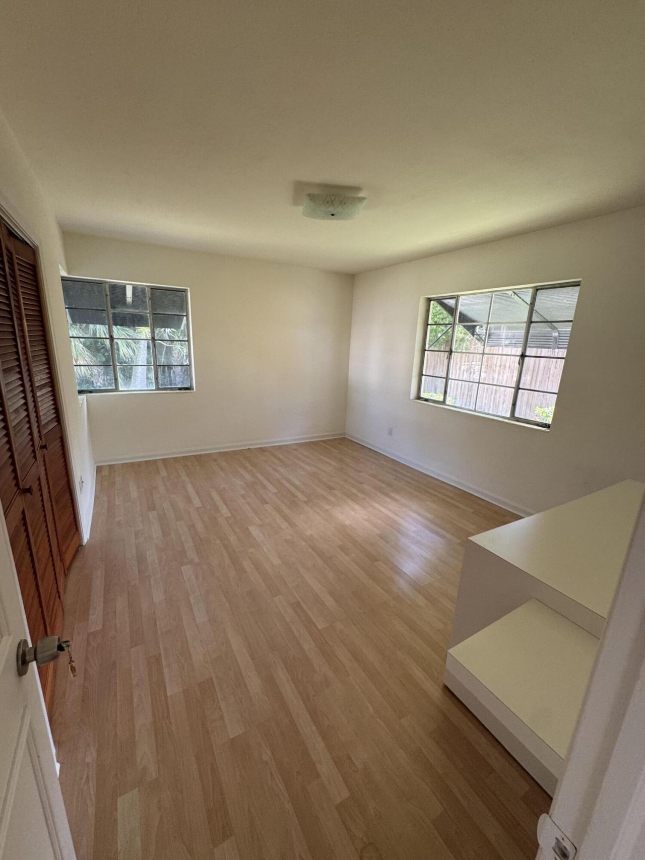 1725 N Lakeside Drive, Lake Worth Beach, FL 33460 Photo