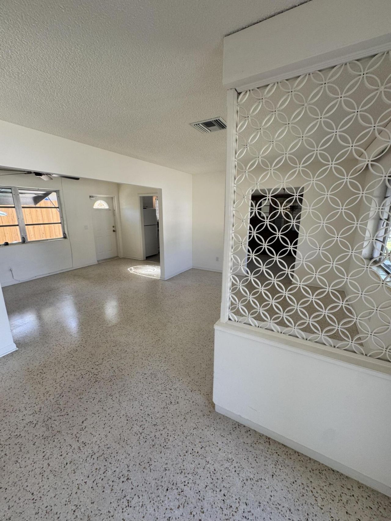 1725 N Lakeside Drive, Lake Worth Beach, FL 33460 Photo