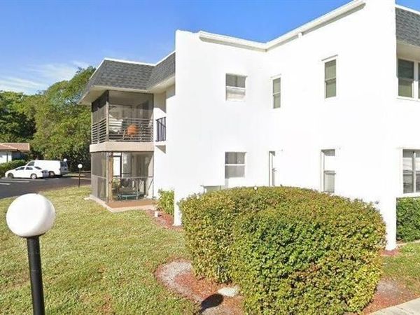 2710 Riverside Drive, Unit 102-a, Coral Springs, FL 33065
