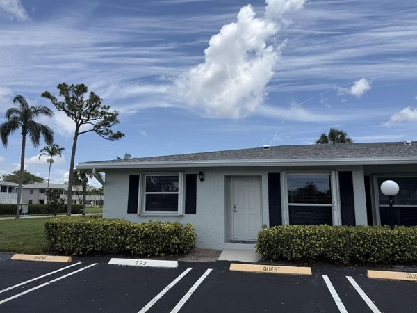 2521 Pansey Lane, Unit 7-a, Delray Beach, FL 33445