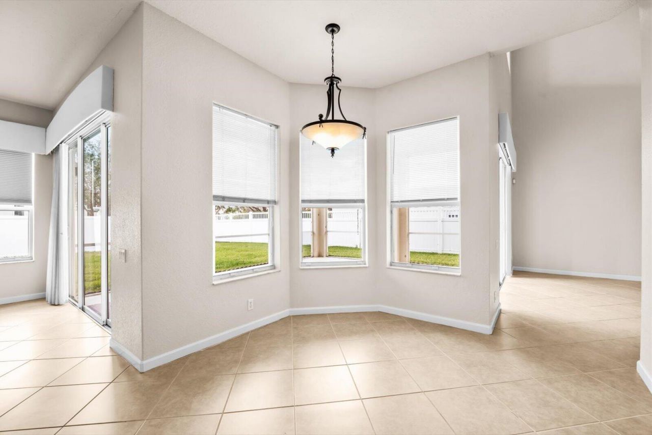 206 Magnolia Lakes Boulevard, Port Saint Lucie, FL 34986 Photo