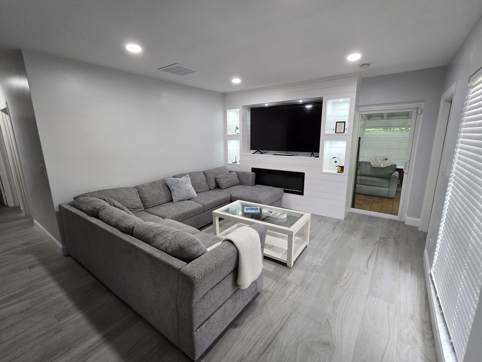 887 W Duval Street, Lantana, FL 33462 Photo