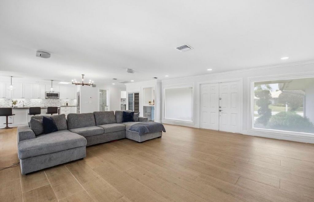 5854 Pinebrook Drive, Boca Raton, FL 33433 Photo