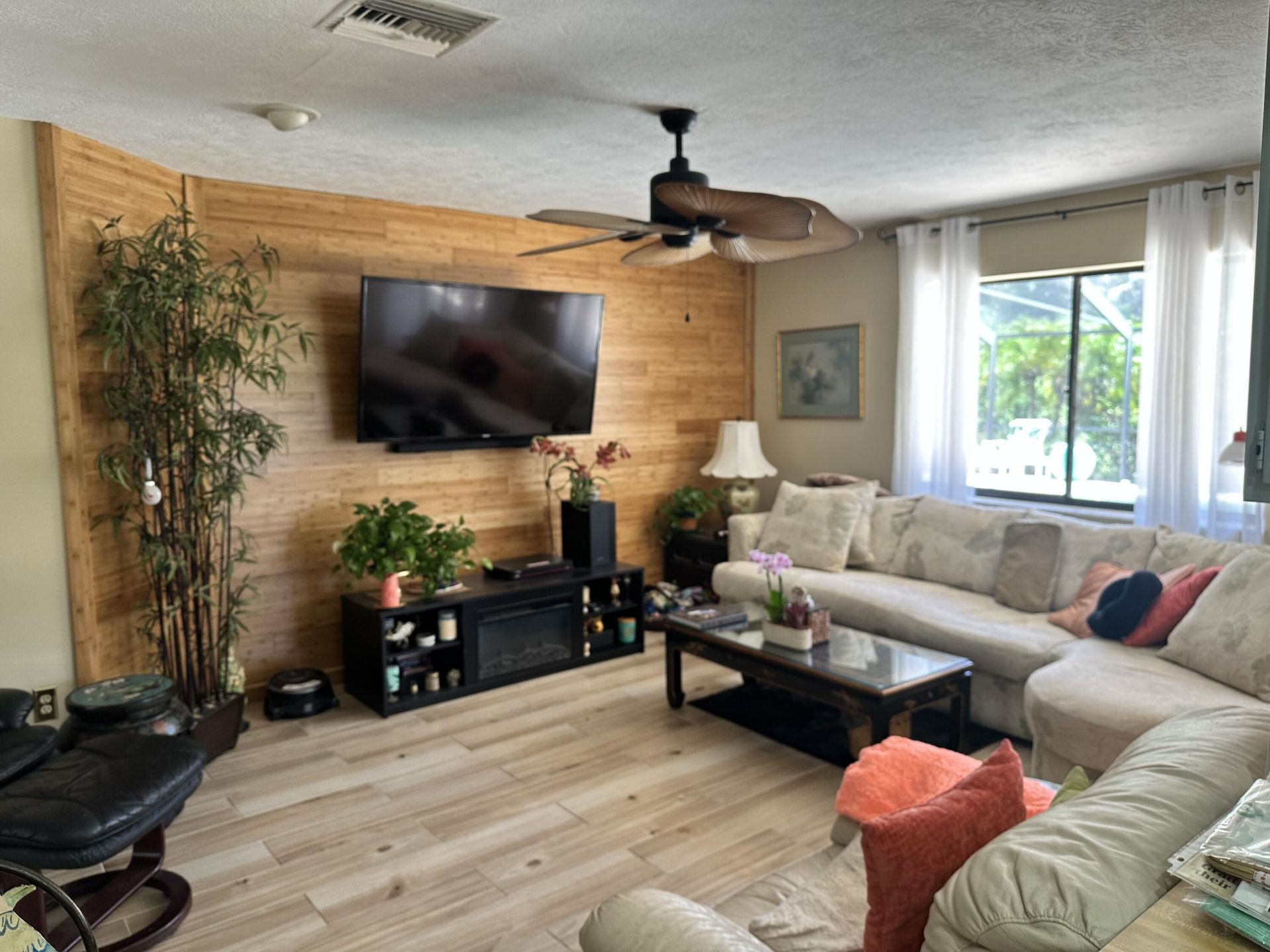 931 NE Town Terrace, Jensen Beach, FL 34957 Photo