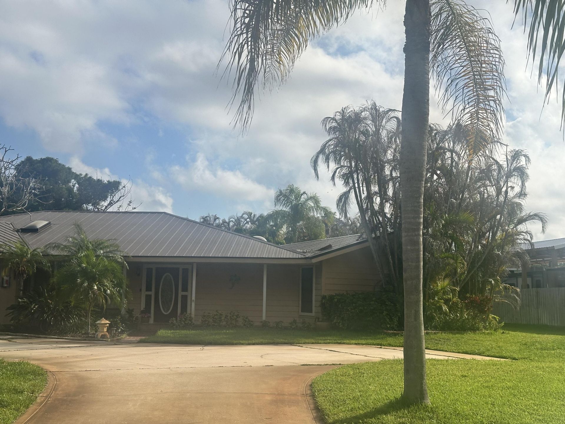 931 NE Town Terrace, Jensen Beach, FL 34957 Photo