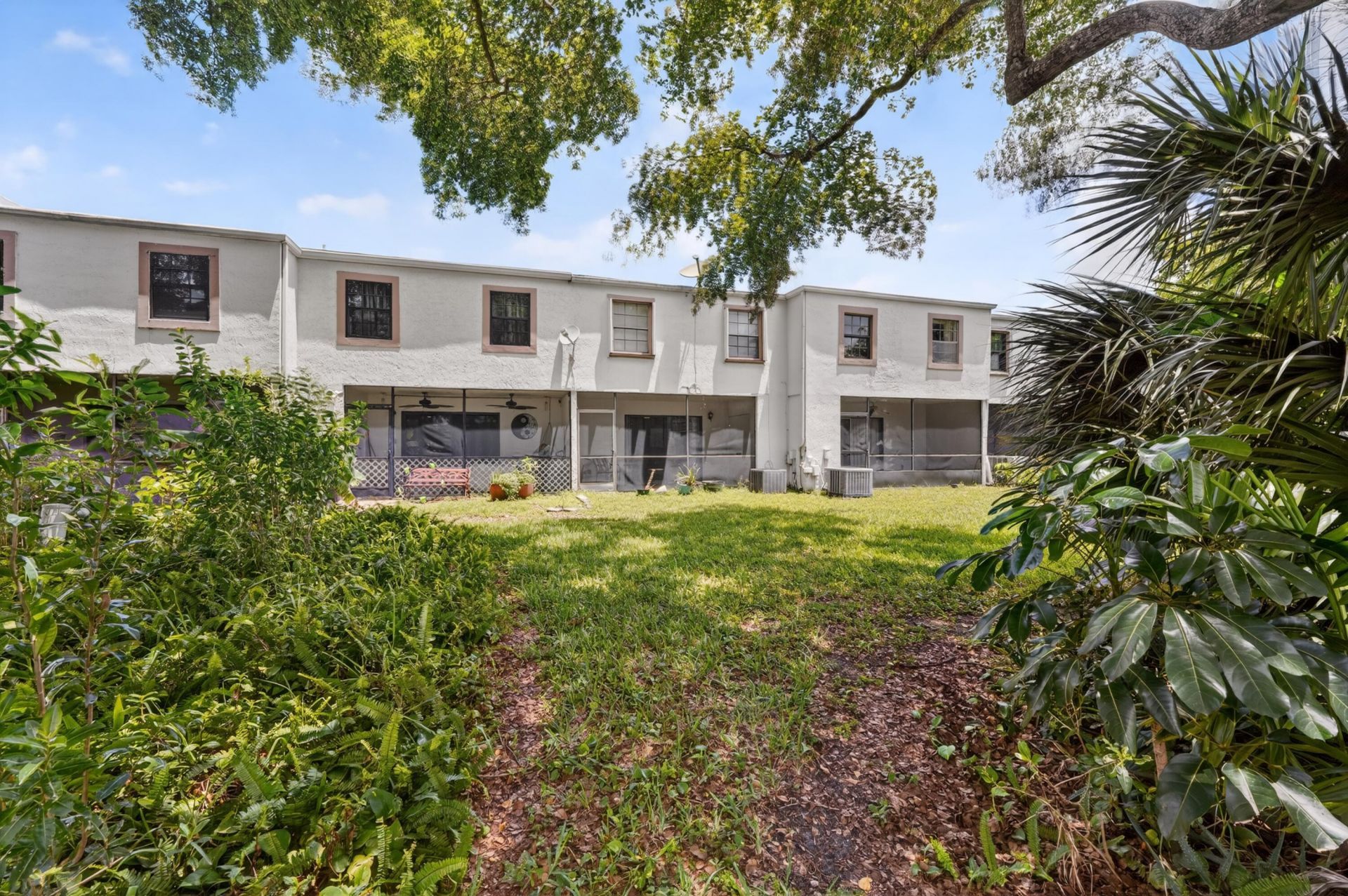 9409 NW 42nd Street, Sunrise, FL 33351 Photo