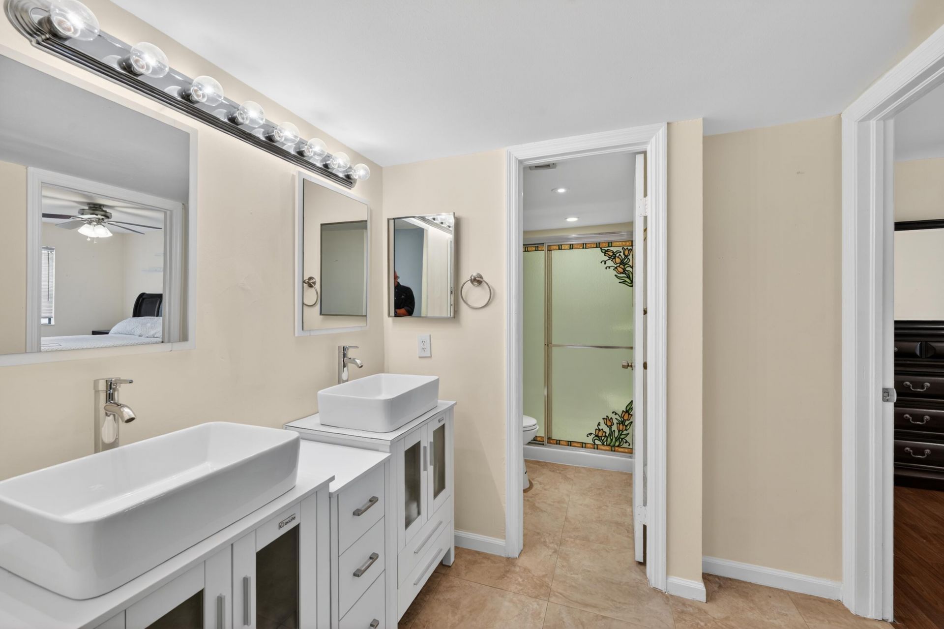 9409 NW 42nd Street, Sunrise, FL 33351 Photo