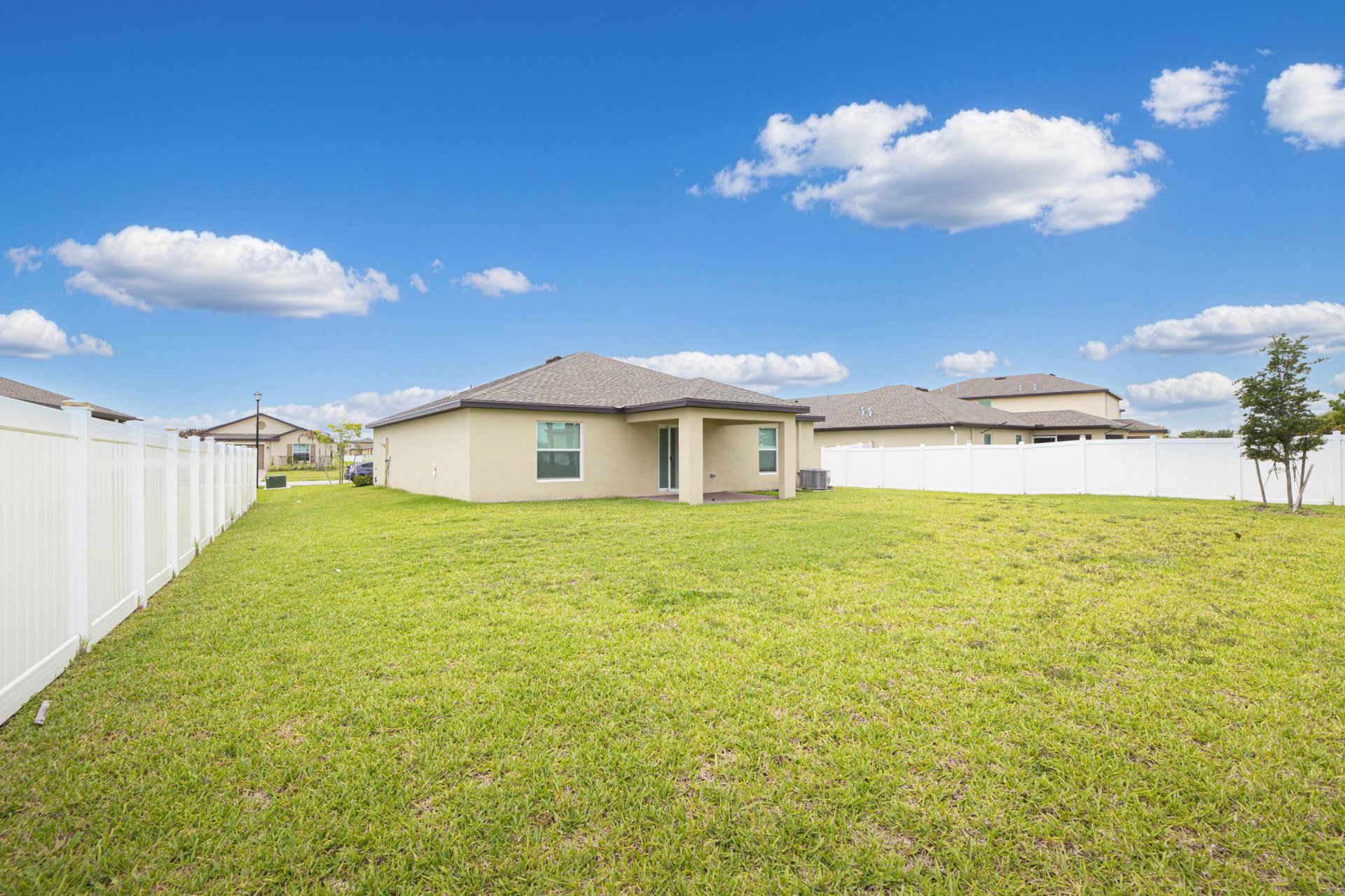 988 Bent Creek Drive, Fort Pierce, FL 34947 Photo