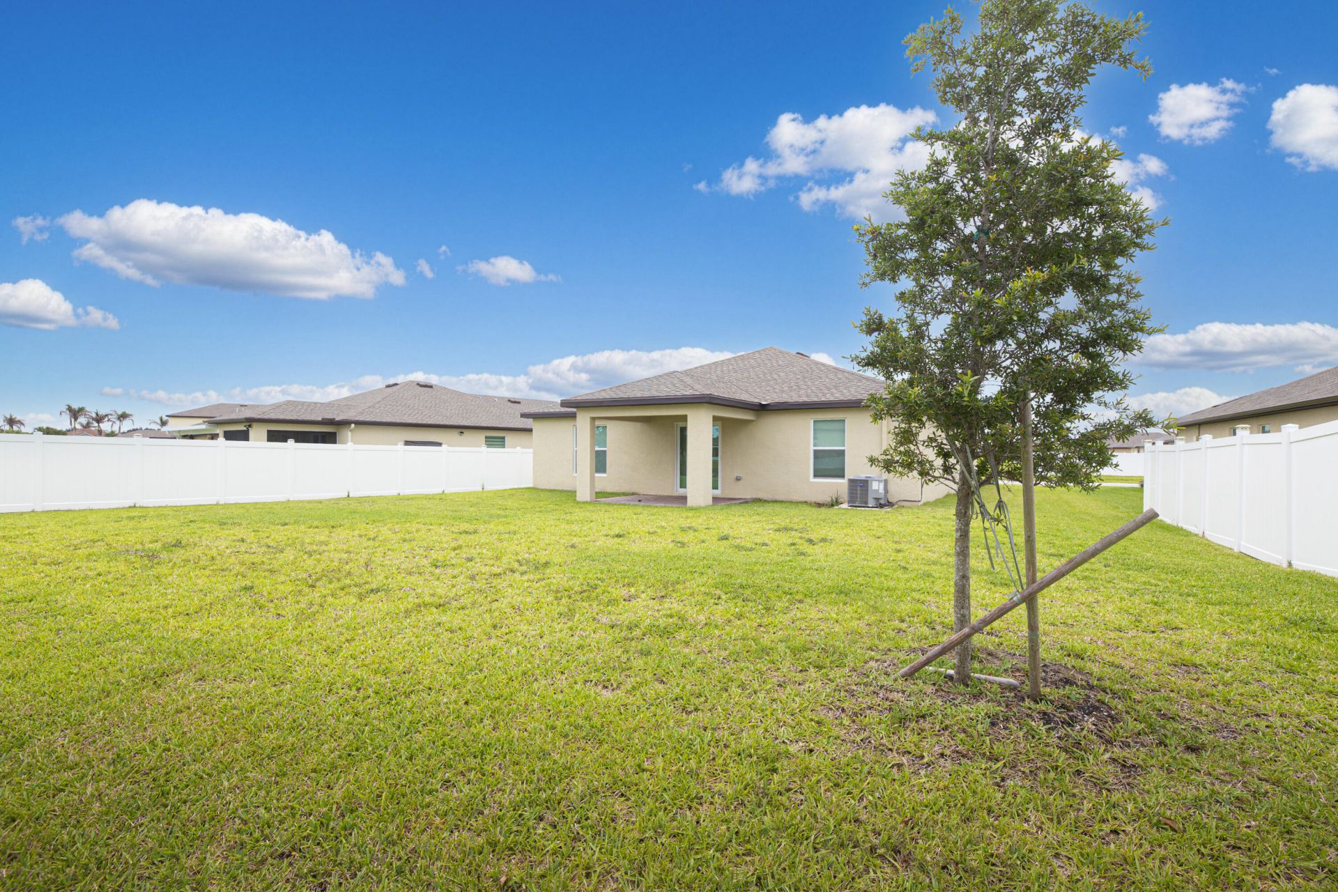 988 Bent Creek Drive, Fort Pierce, FL 34947 Photo