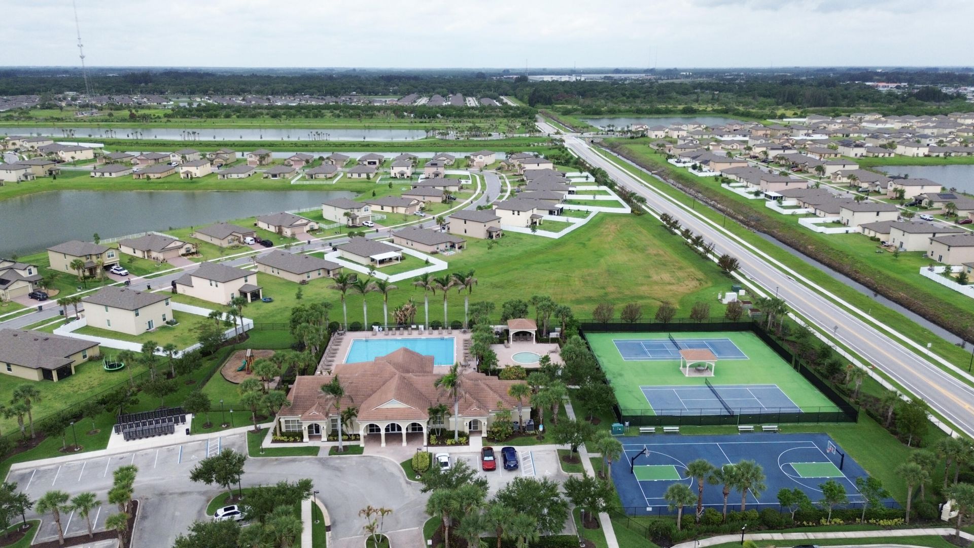 988 Bent Creek Drive, Fort Pierce, FL 34947 Photo