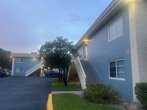 1950 N Andrews Avenue, Unit 103d, Wilton Manors, FL 33311