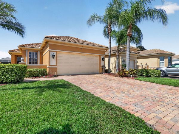 7116 Cataluna Circle, Delray Beach, FL 33446