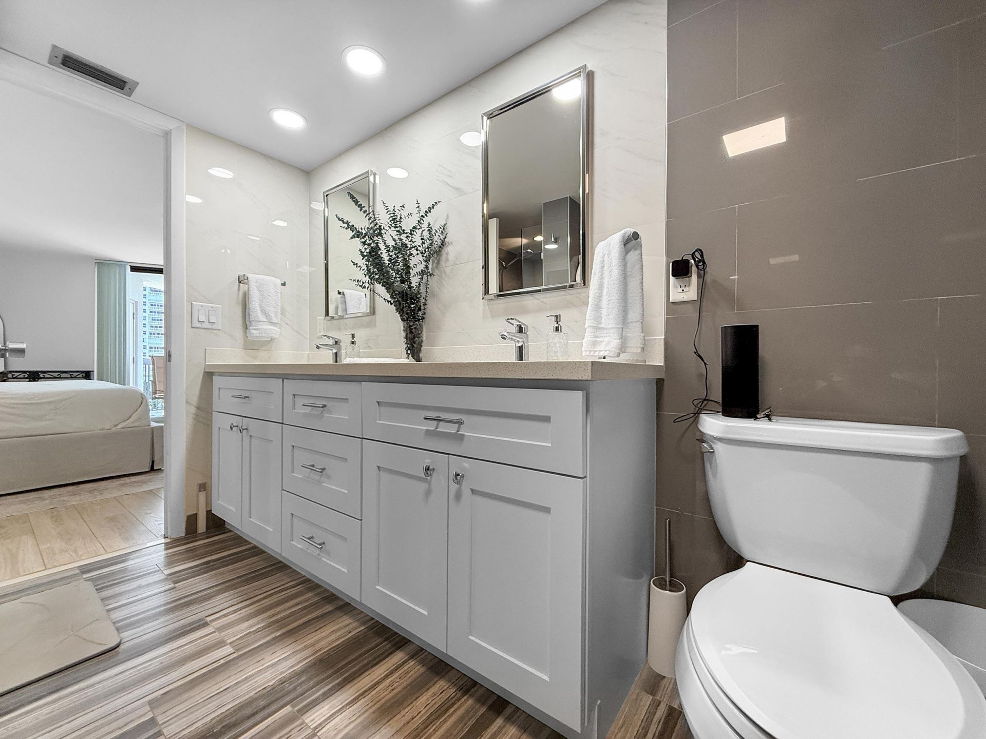 812 N Ocean Boulevard, Unit 503, Pompano Beach, FL 33062 Photo