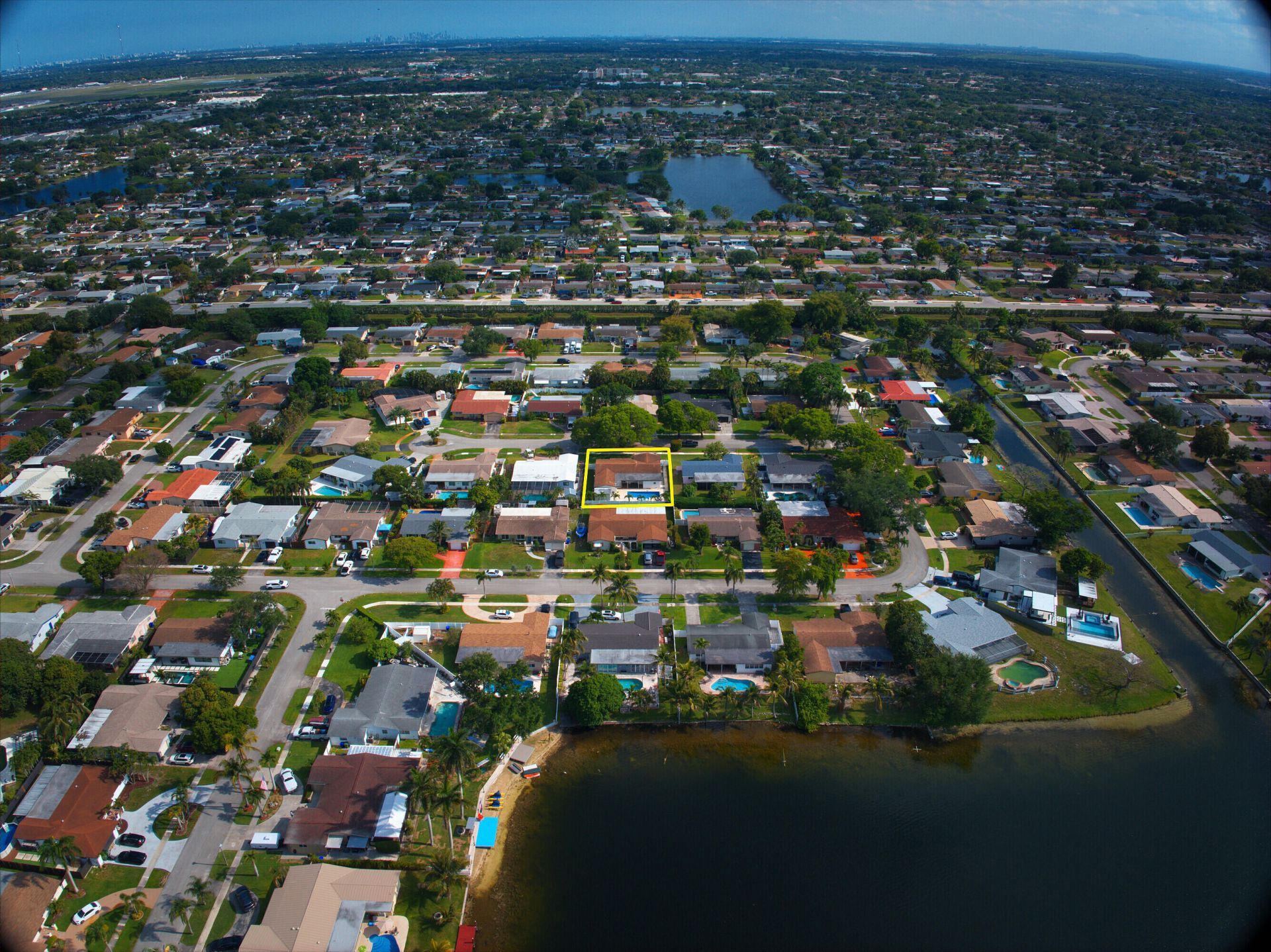 8651 NW 18th Street, Pembroke Pines, FL 33024 Photo