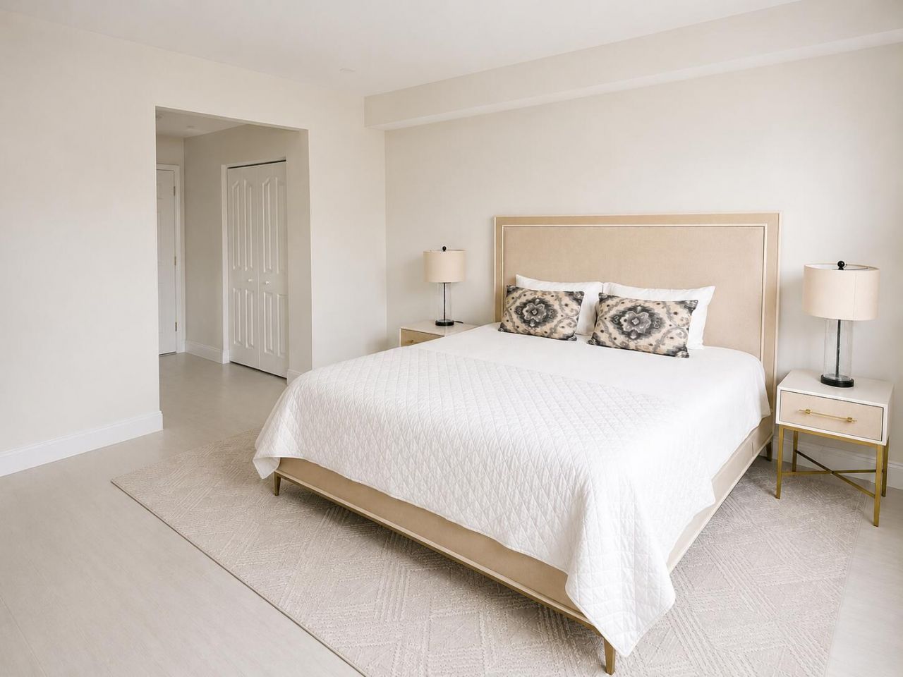 255 NE 3rd Avenue, Unit 2403, Delray Beach, FL 33444 Photo