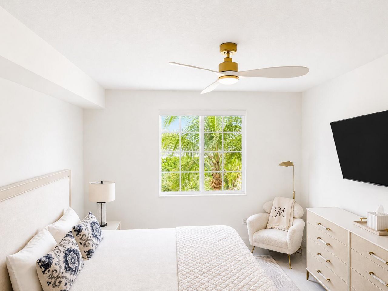 255 NE 3rd Avenue, Unit 2403, Delray Beach, FL 33444 Photo