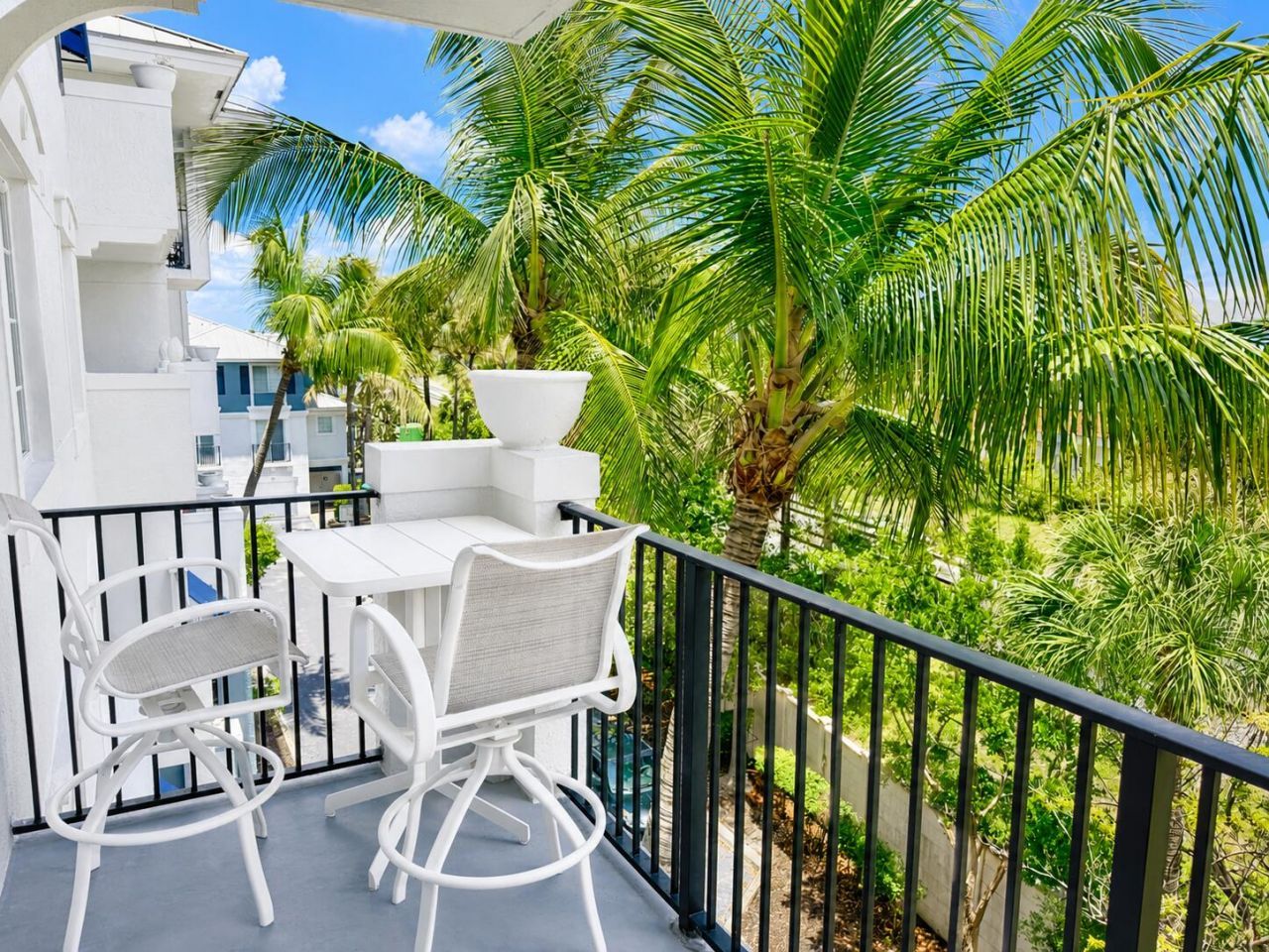 255 NE 3rd Avenue, Unit 2403, Delray Beach, FL 33444 Photo