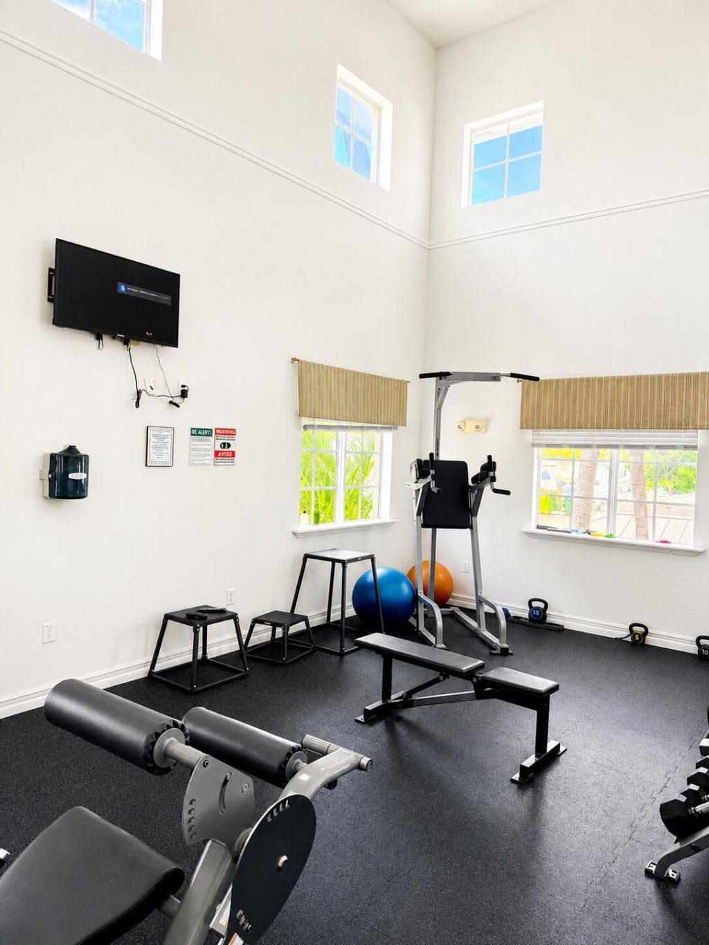 255 NE 3rd Avenue, Unit 2403, Delray Beach, FL 33444 Photo
