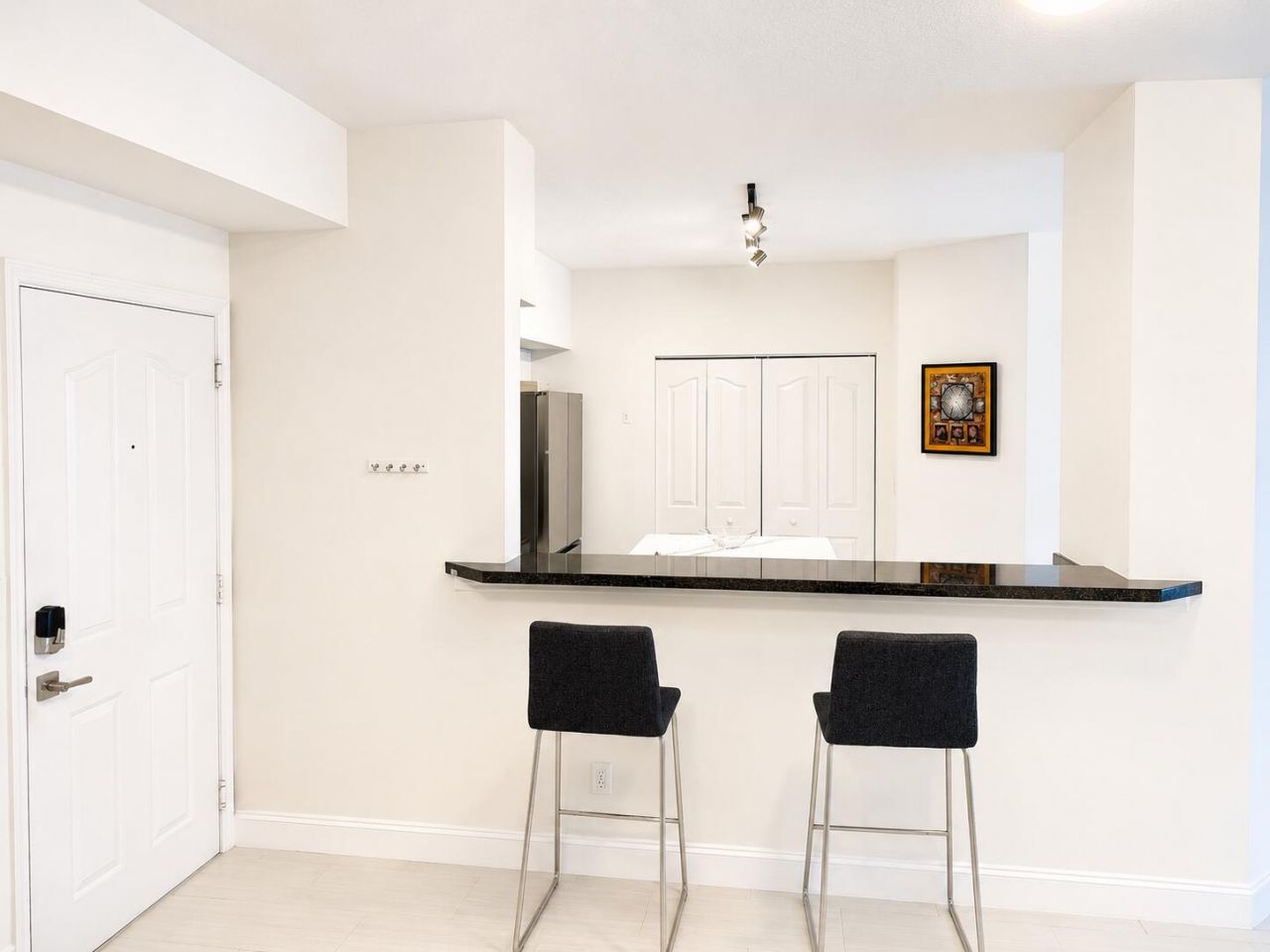 255 NE 3rd Avenue, Unit 2403, Delray Beach, FL 33444 Photo