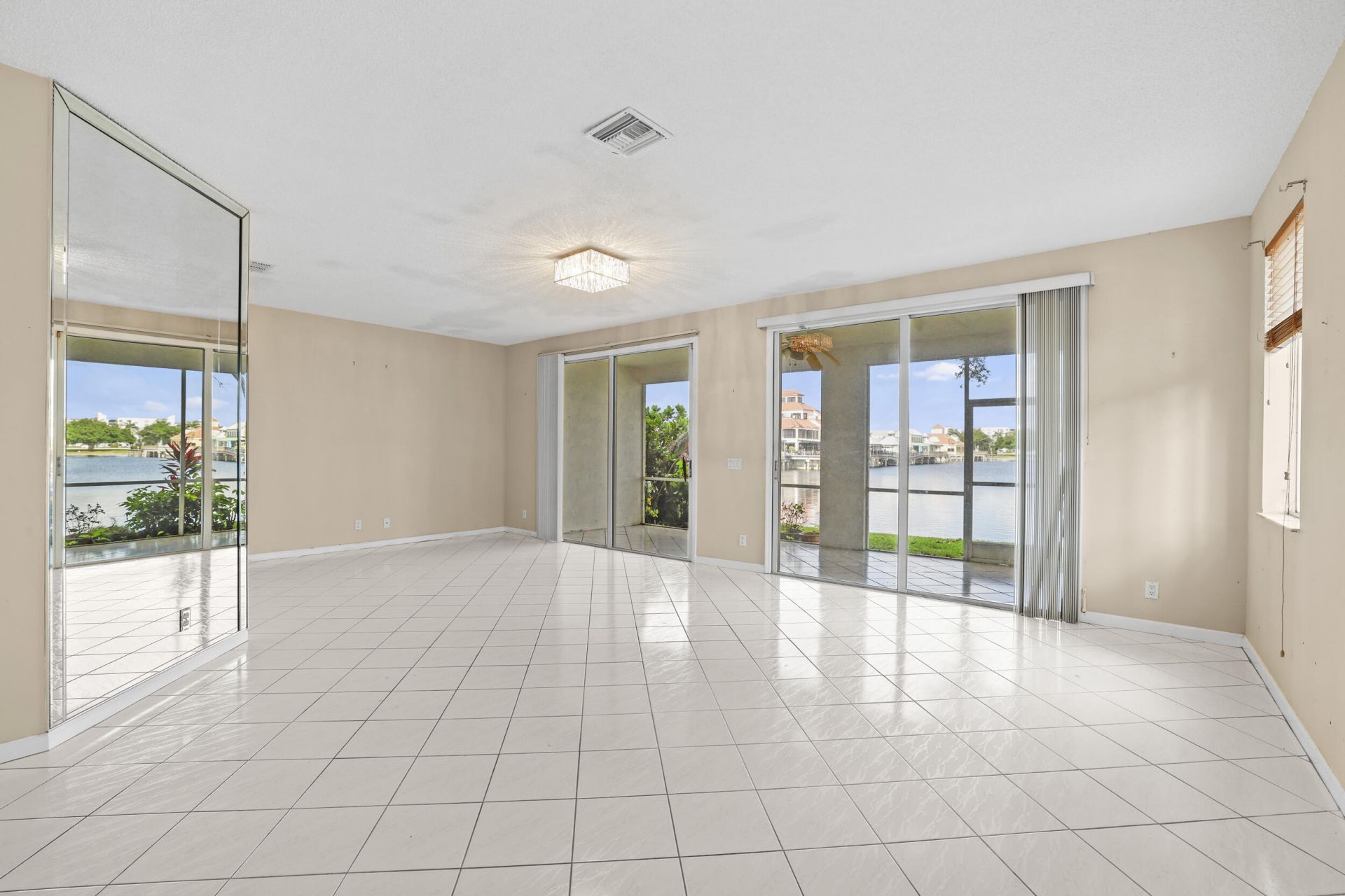 6797 Via Regina, Unit 4, Boca Raton, FL 33433 Photo