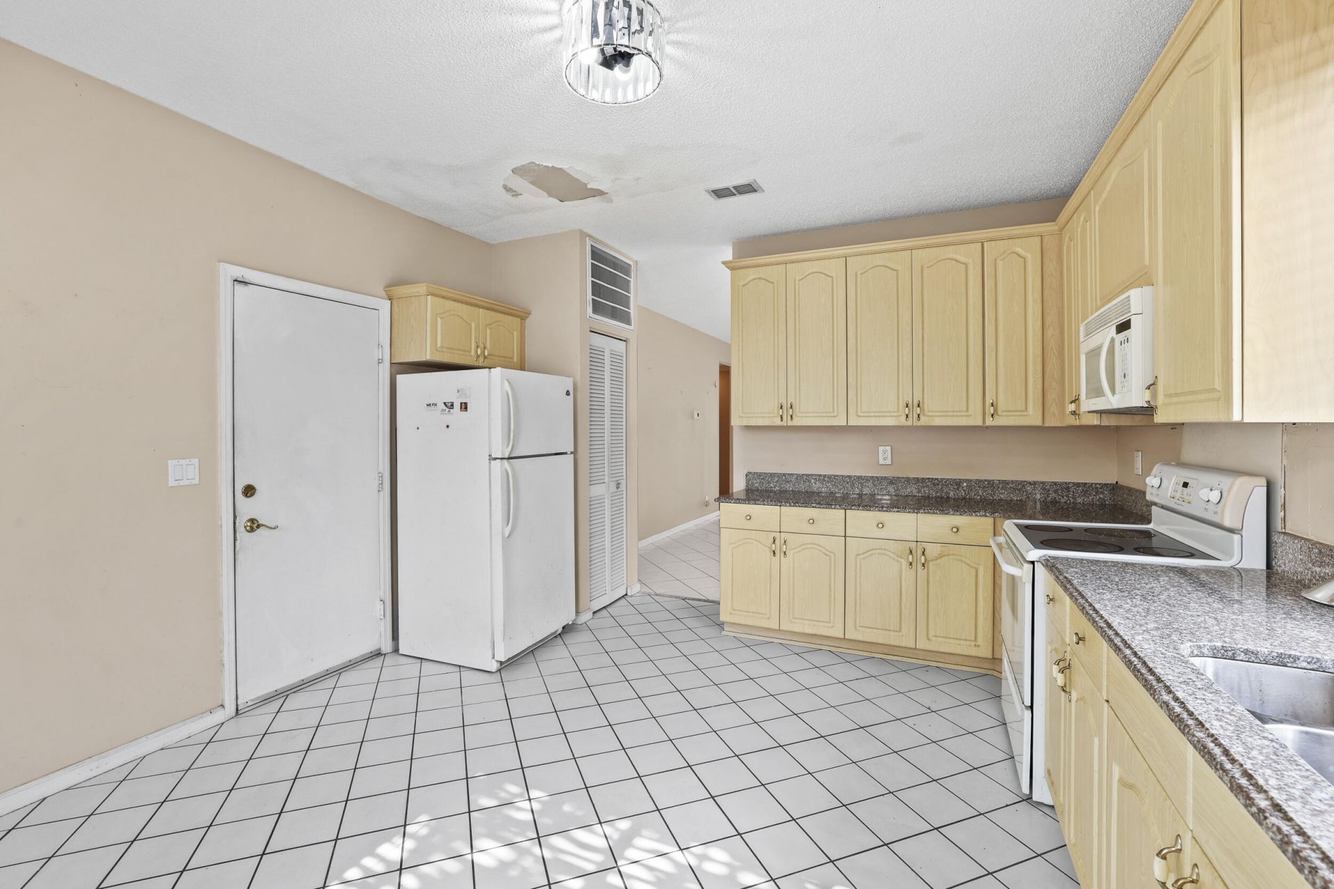 6797 Via Regina, Unit 4, Boca Raton, FL 33433 Photo