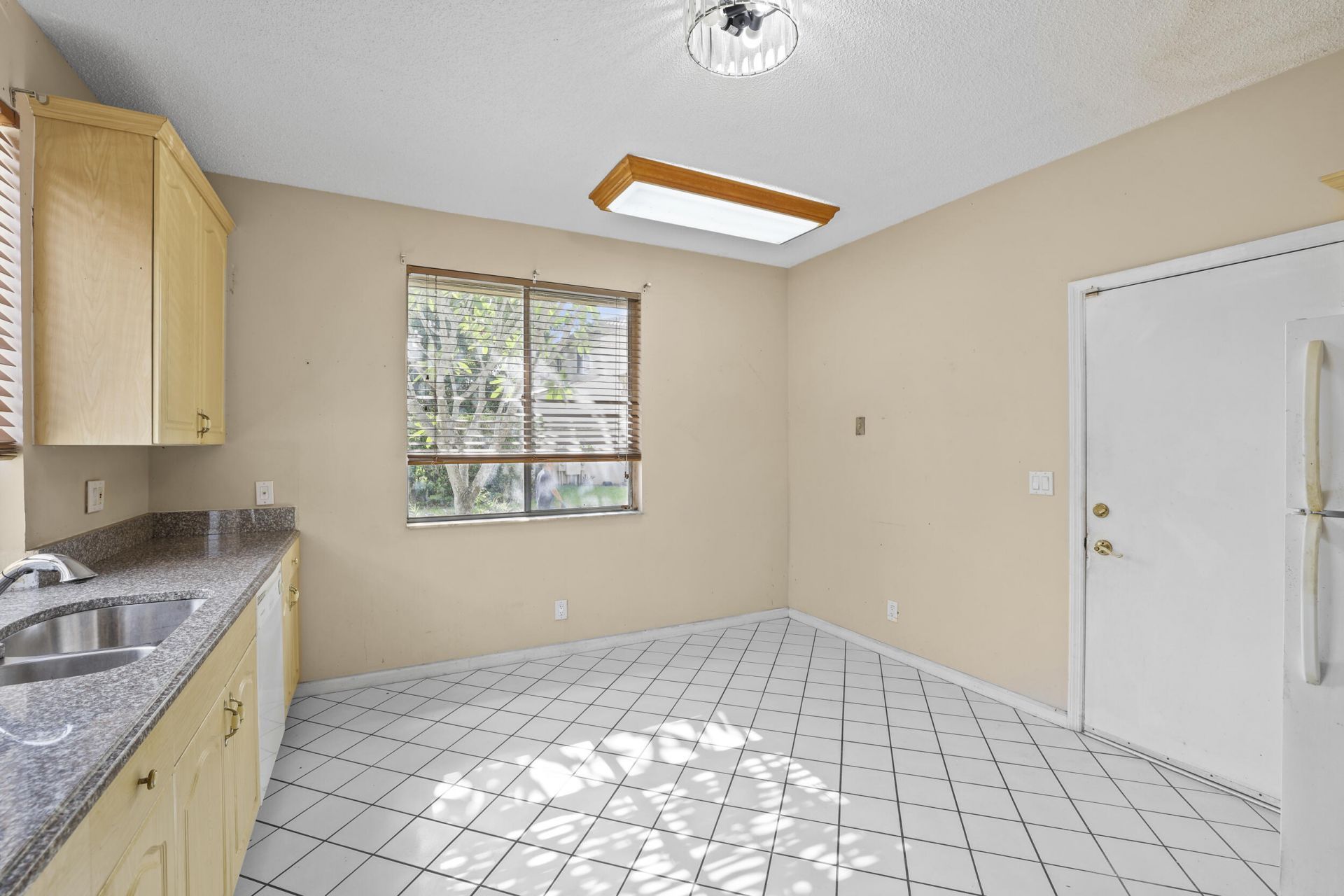 6797 Via Regina, Unit 4, Boca Raton, FL 33433 Photo