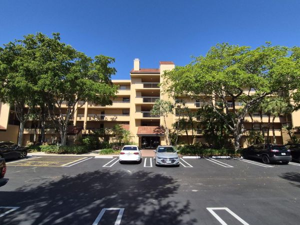 450 Egret Circle, Unit 9403, Delray Beach, FL 33444