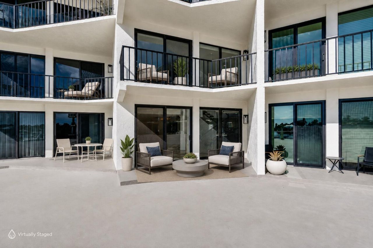 1035 S Federal Highway, Unit 211, Delray Beach, FL 33483 Photo