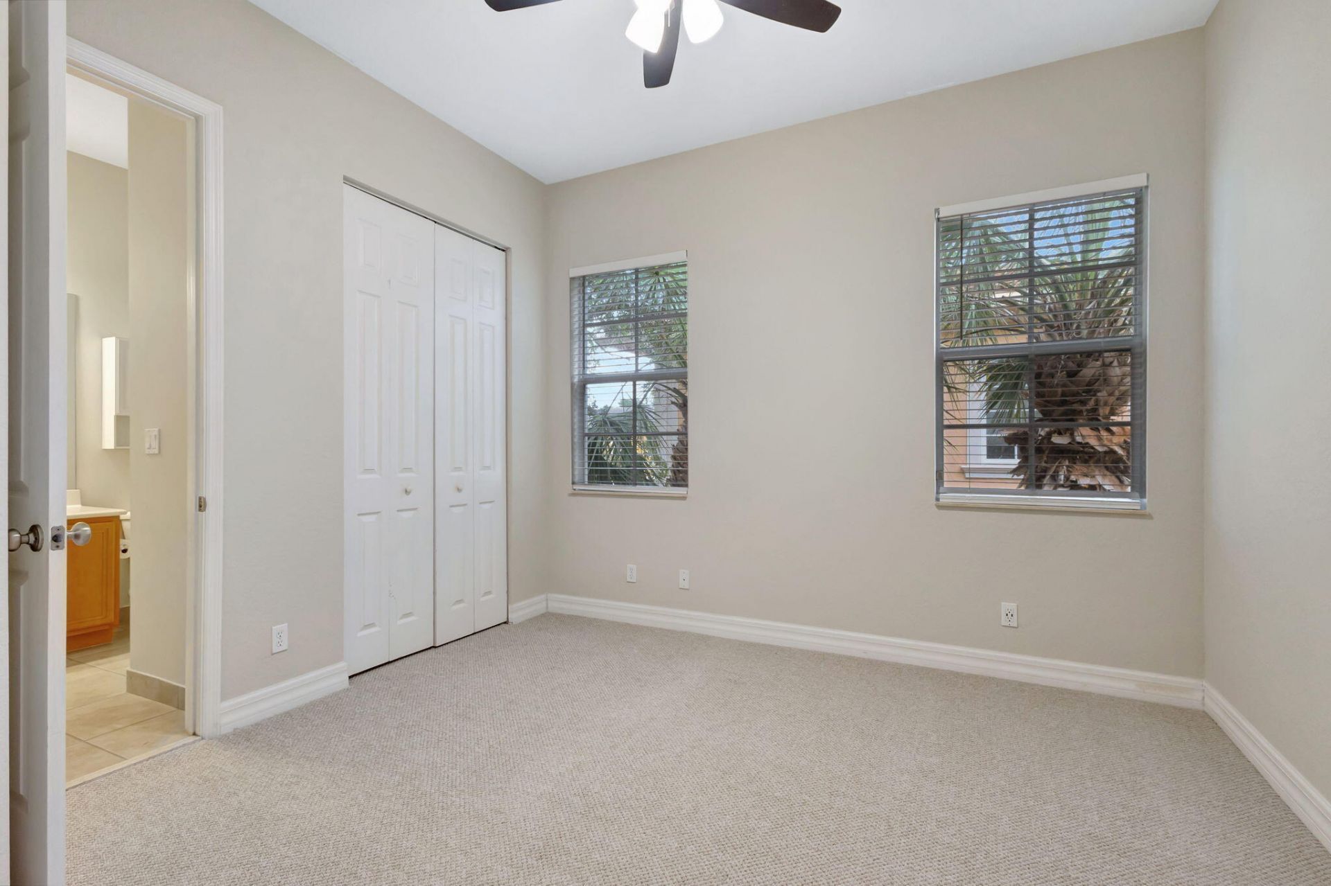 575 Dakota Drive, Jupiter, FL 33458 Photo