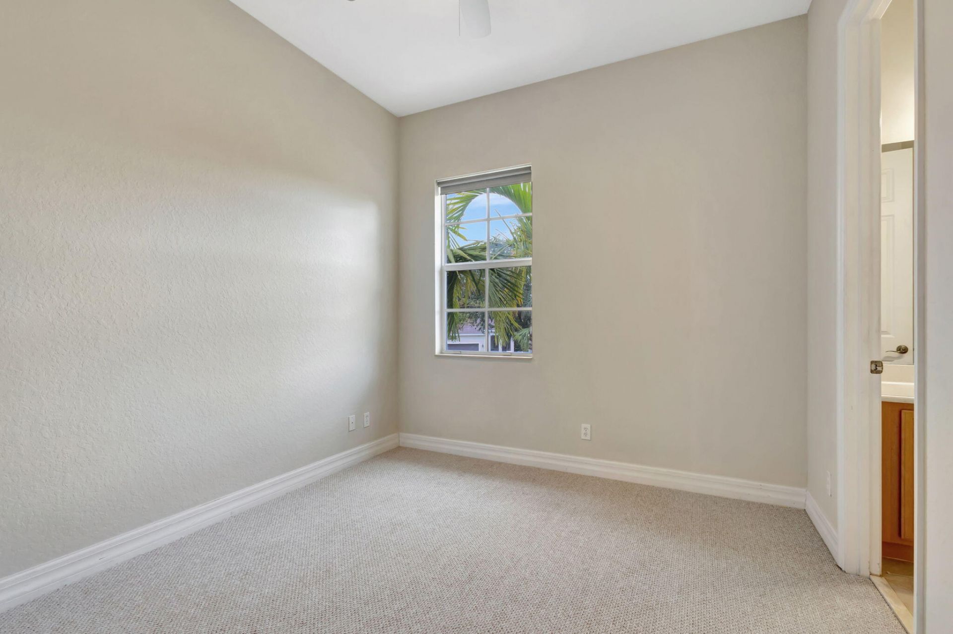 575 Dakota Drive, Jupiter, FL 33458 Photo