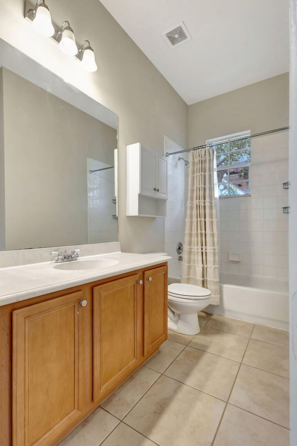 575 Dakota Drive, Jupiter, FL 33458 Photo