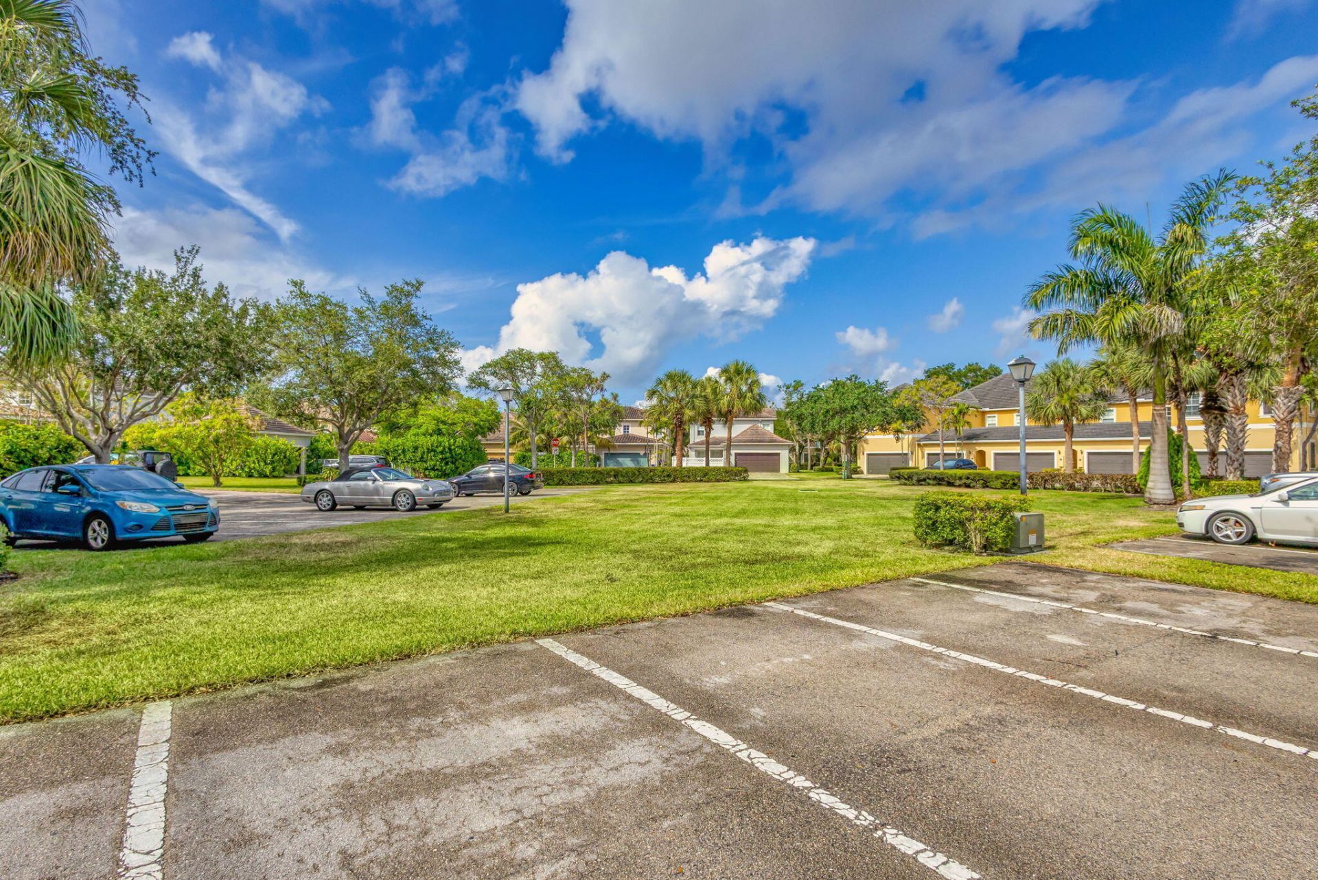 575 Dakota Drive, Jupiter, FL 33458 Photo