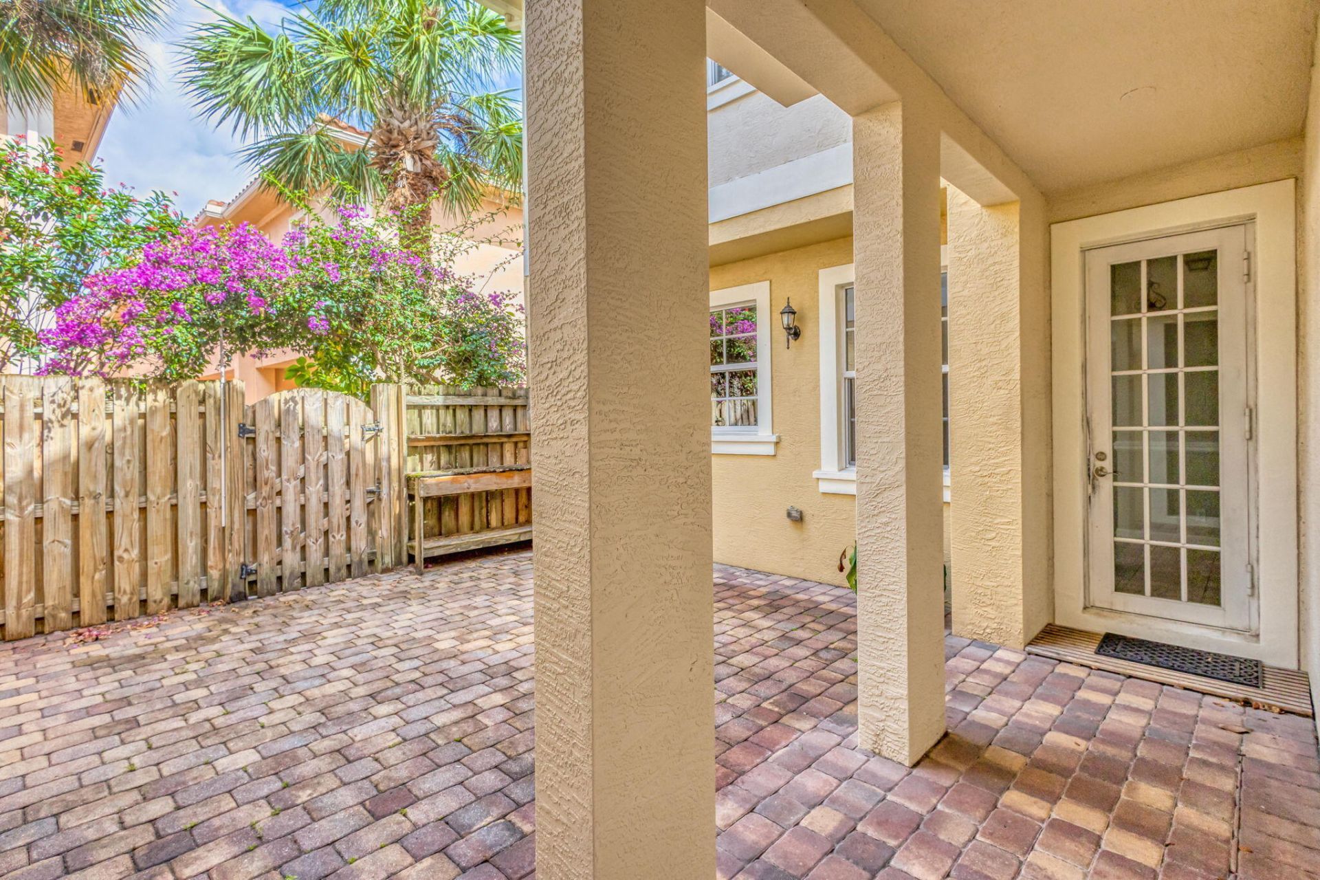 575 Dakota Drive, Jupiter, FL 33458 Photo