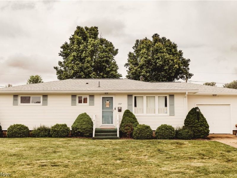 1337 Canoe Lane, Coshocton, OH 43812 Photo 1
