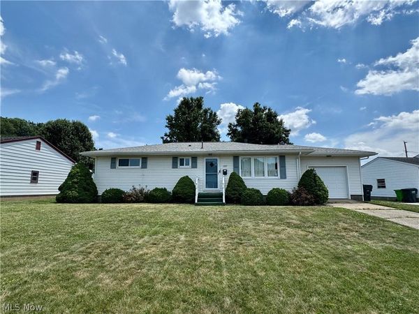 1337 Canoe Lane, Coshocton, OH 43812