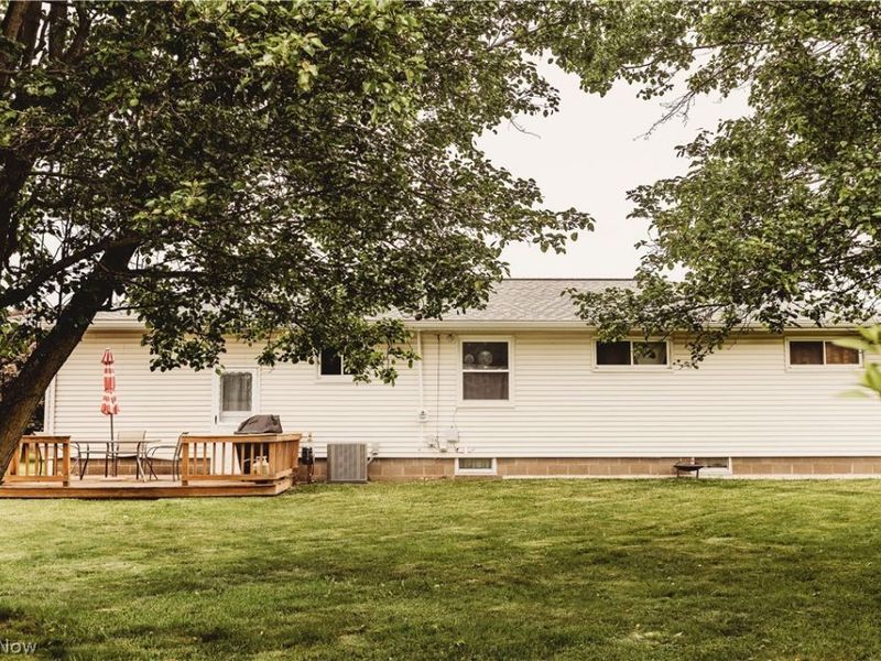 1337 Canoe Lane, Coshocton, OH 43812 Photo 3