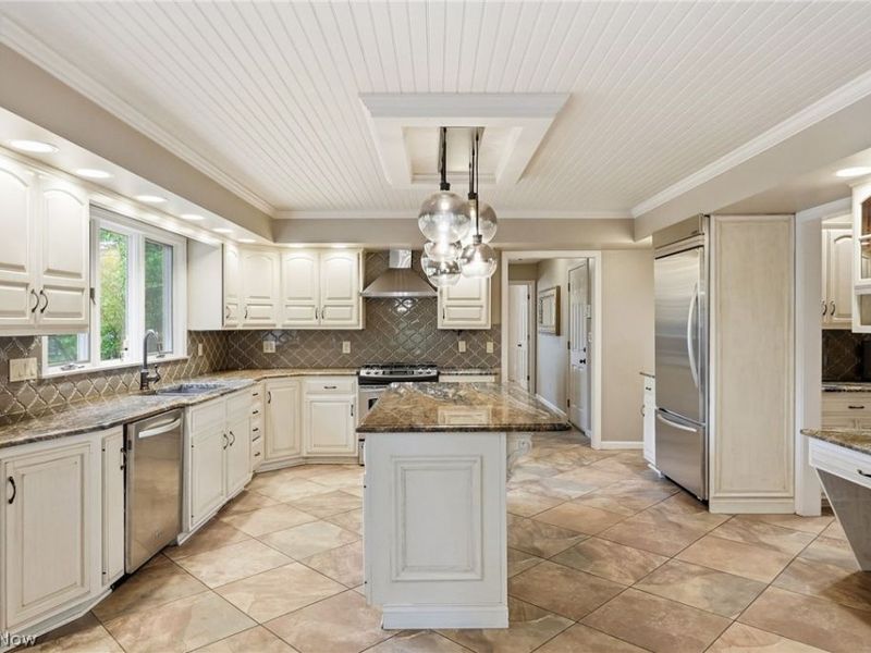 8315 Misty Ridge Trail , Poland, OH 44514 Photo 13