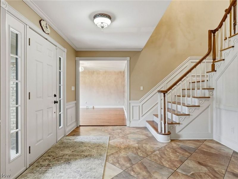 8315 Misty Ridge Trail, Poland, OH 44514 Photo 4