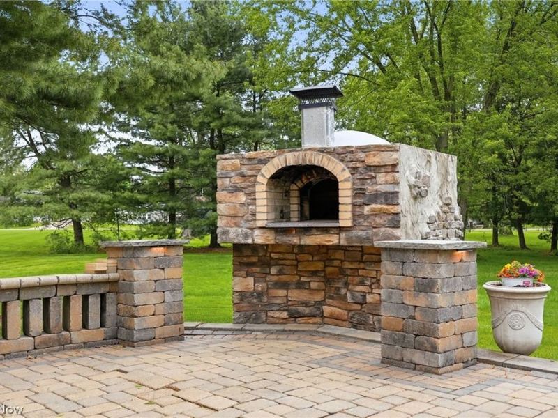 8315 Misty Ridge Trail, Poland, OH 44514 Photo 46
