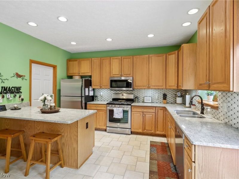 1250 Orchard Glen Drive, Amherst, OH 44001 Photo 13